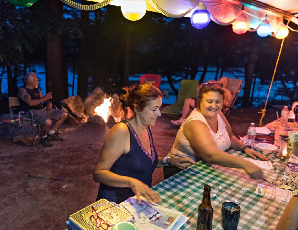 gallery-pinewood-lodge-campground